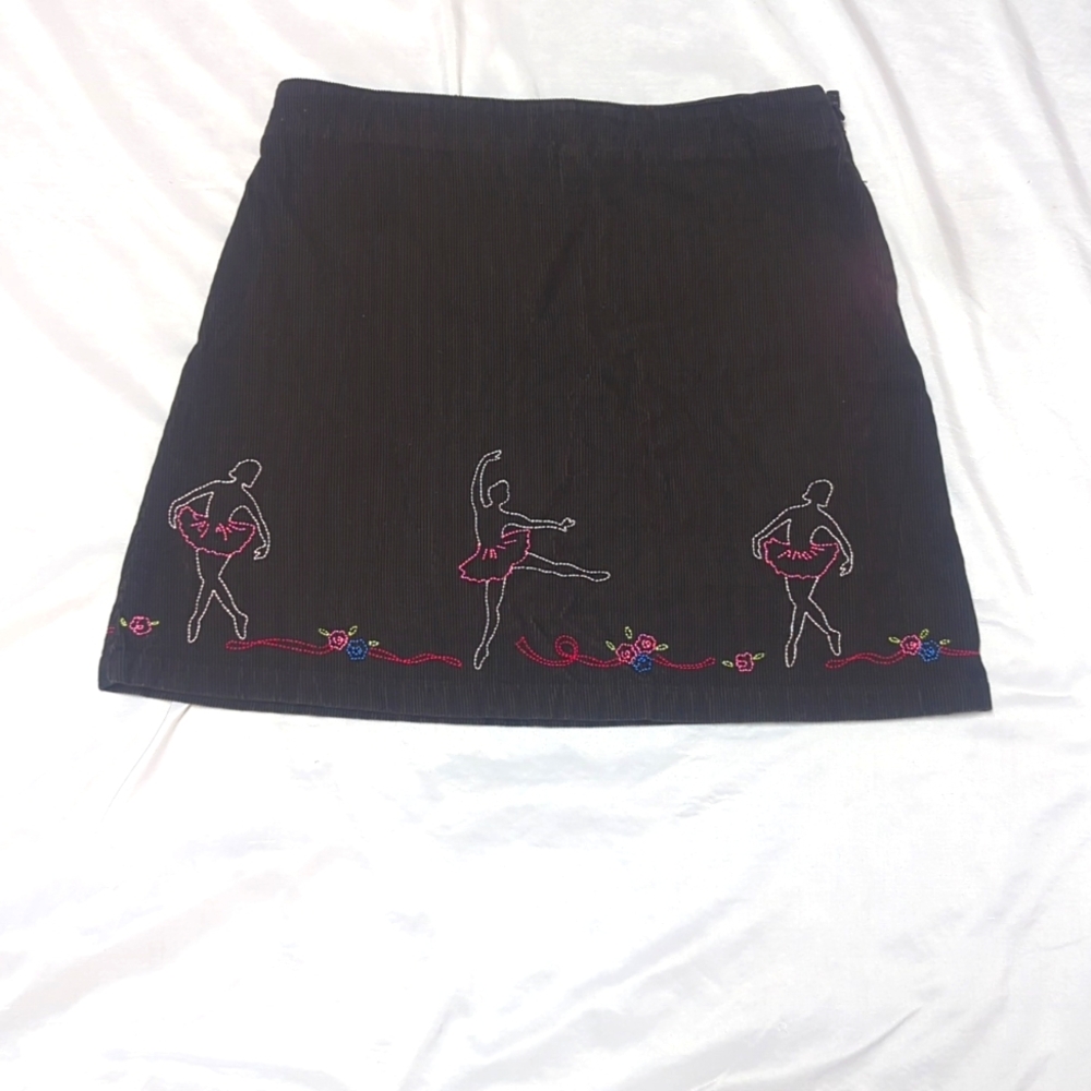 NWT Lands' End Chocolate Brown Corduroy Skort with Embroidered Ballerinas Ballet